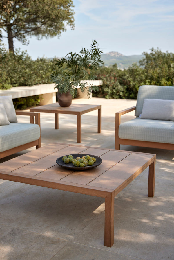 Point Kubik Square Coffee Table