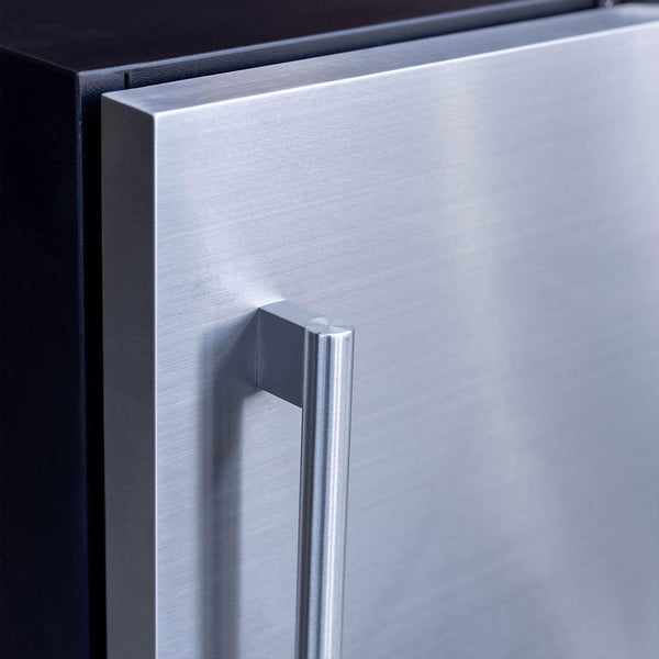 Summerset 15 Inc Outdoor Ice Maker with Solid Door