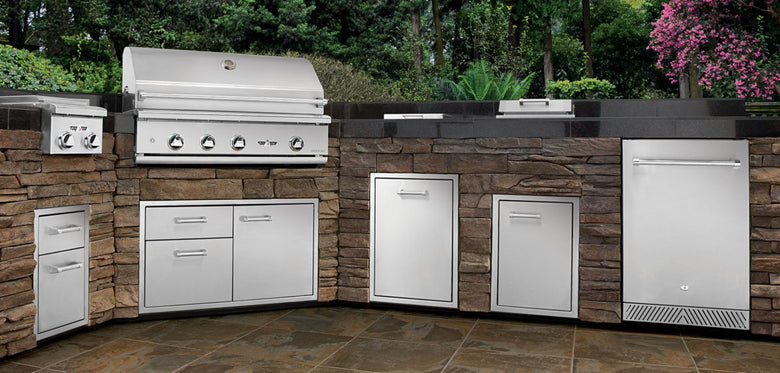 Your Guide to an Eco Friendly Outdoor Kitchen