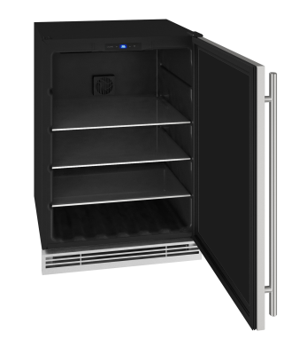 U-Line 24 Inch Outdoor Beverage Center with Solid Door