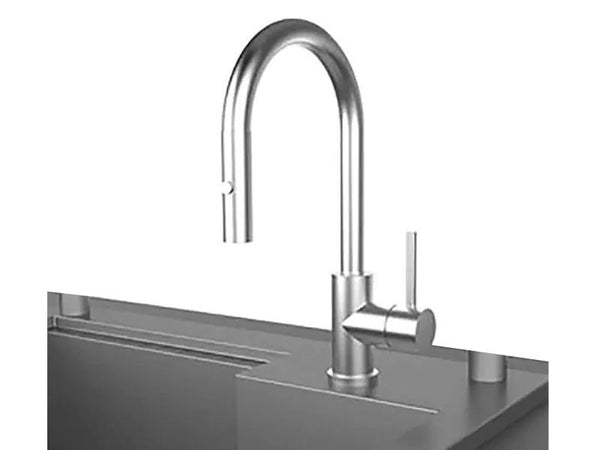 Outdoor Single Handle Faucet with Pull-Out Spray